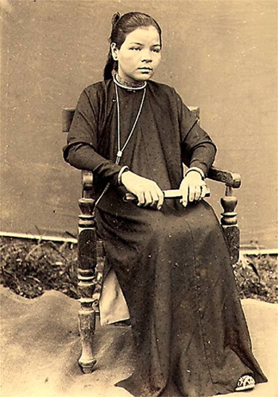 http://hinhxua.free.fr/autrefois/docteur-hocquard/page6/jeune_femme_Saigon.jpg